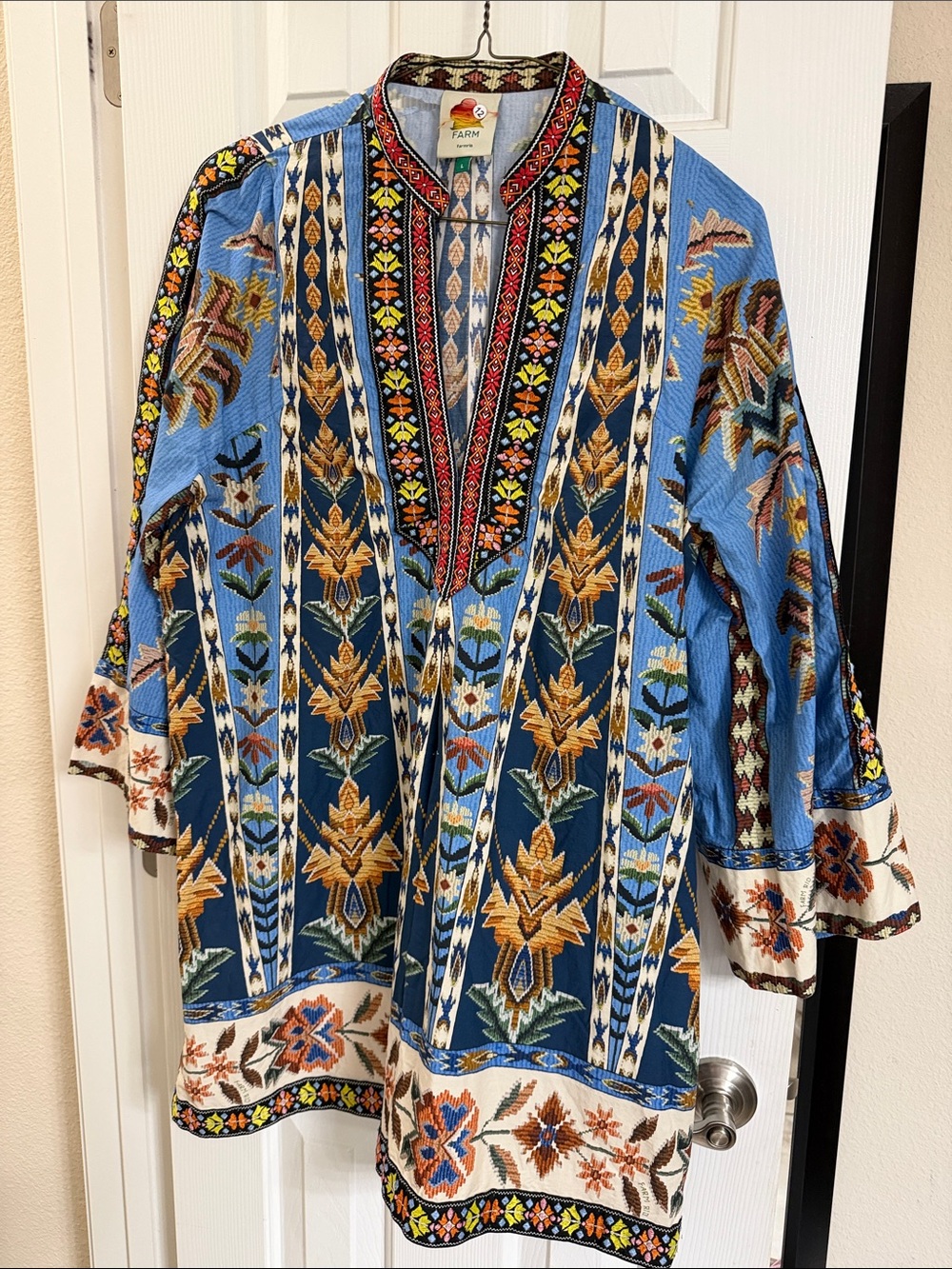 FARM Rio Aztec Shift Dress . Size